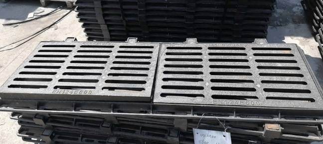 白云球墨铸铁连体双篦展示